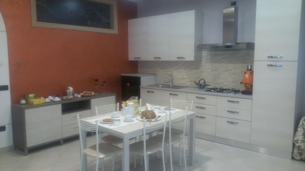 Il Giardino Della Contessa Apartment Исерния Екстериор снимка